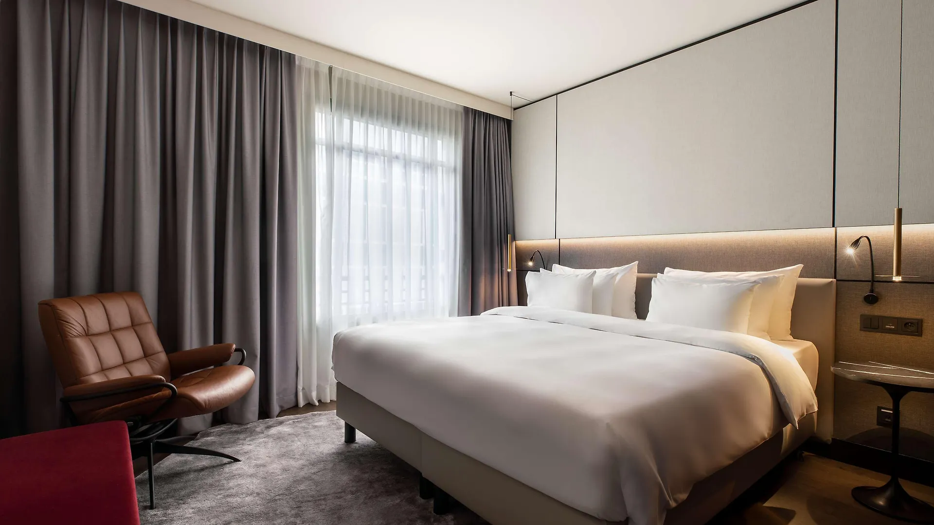 Radisson Collection Grand Place Bruxelles Hotel