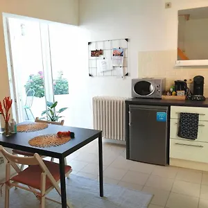 Studio With Terrace In 17th Century House Appartamento