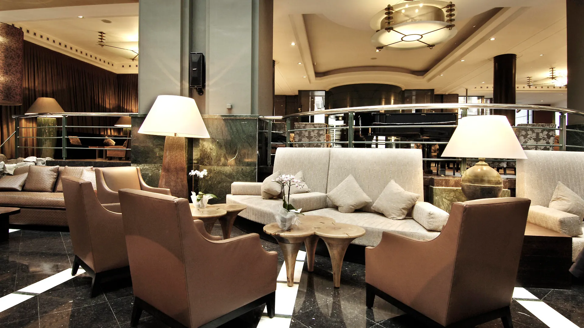 מלון Radisson Collection Grand Place בריסל