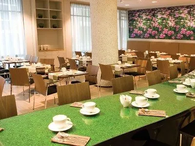 Radisson Collection Grand Place בריסל מלון